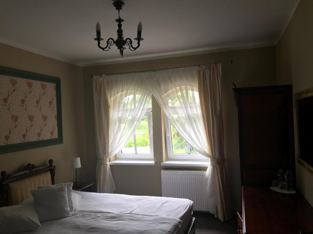 Lisewski Dwor Gniewino Buitenkant foto